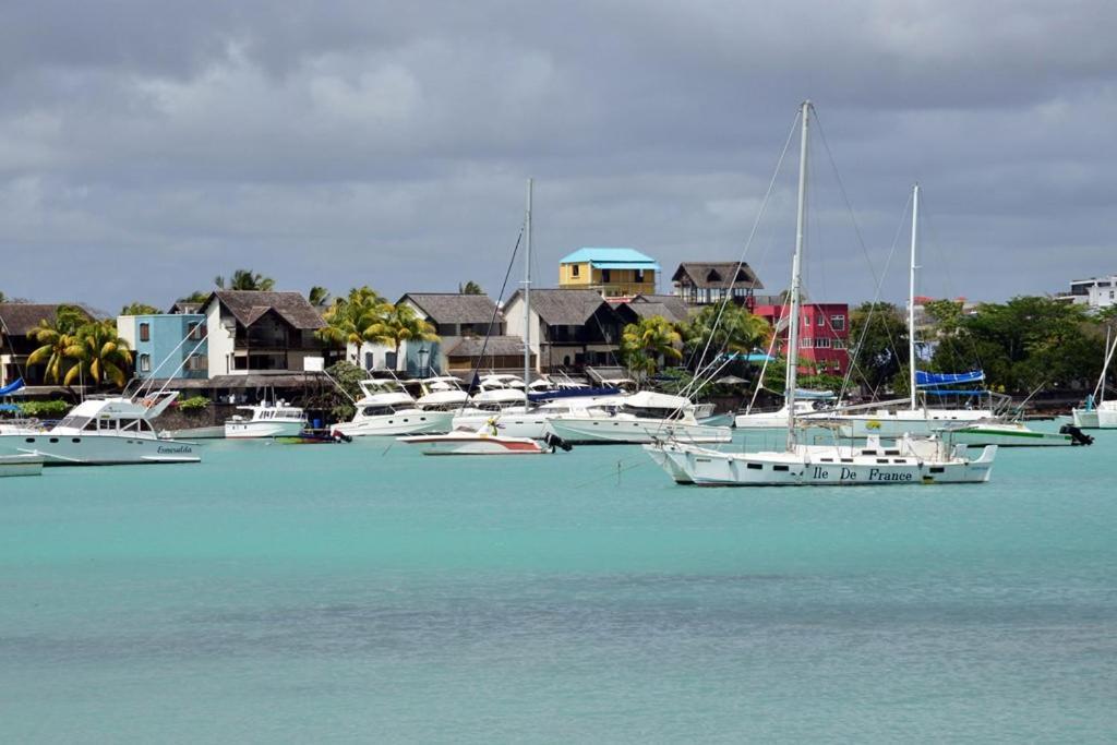 Residence Hervey Grand Baie Esterno foto